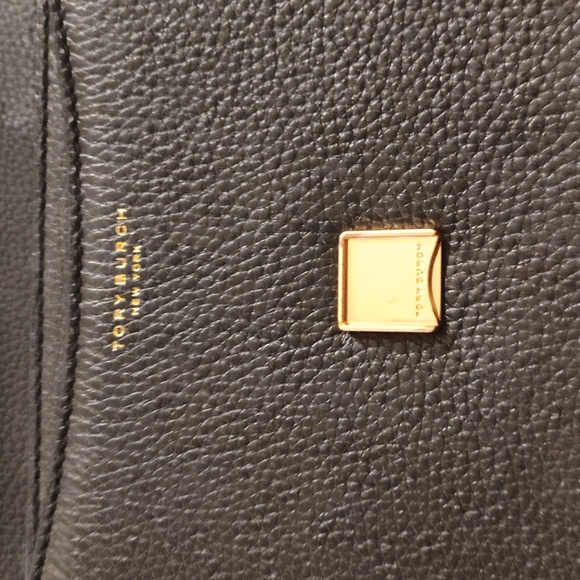 Tory Burch - Picture 5 of 8